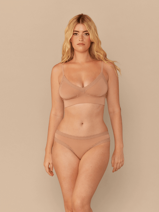 FeelFree Lace Plunge Bralette | Sand Dune