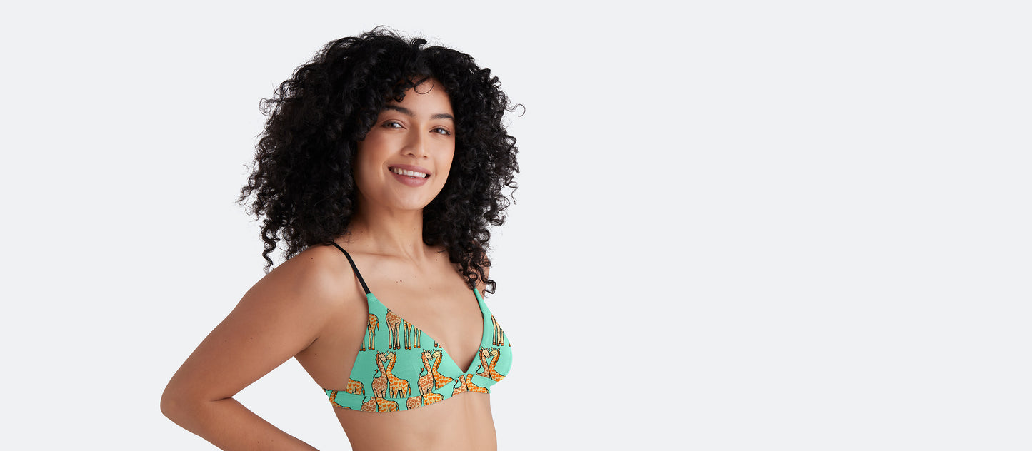 UltraModal™ FeelFree Triangle Bralette | Necking